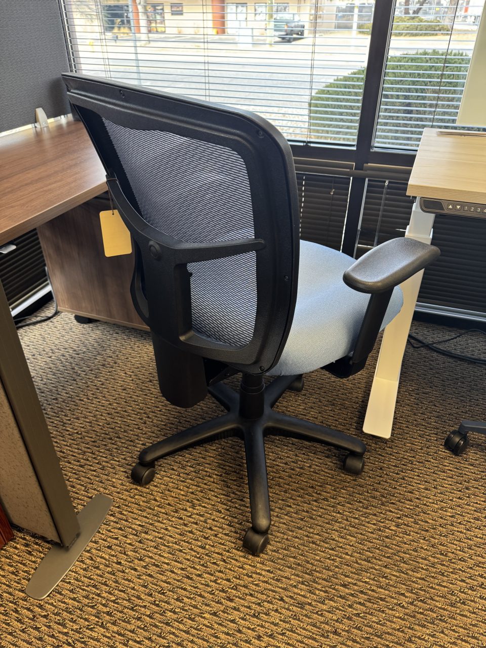 Most Popular Mesh Back Task Chair - Image 4