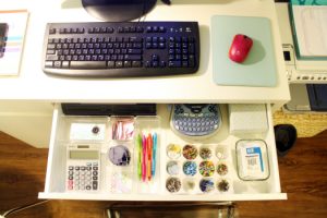 organized-studio-desk2