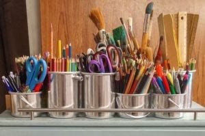 Uncluttering Your Desk organization hacks