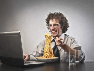 cubicle etiquette eating at desk noodles