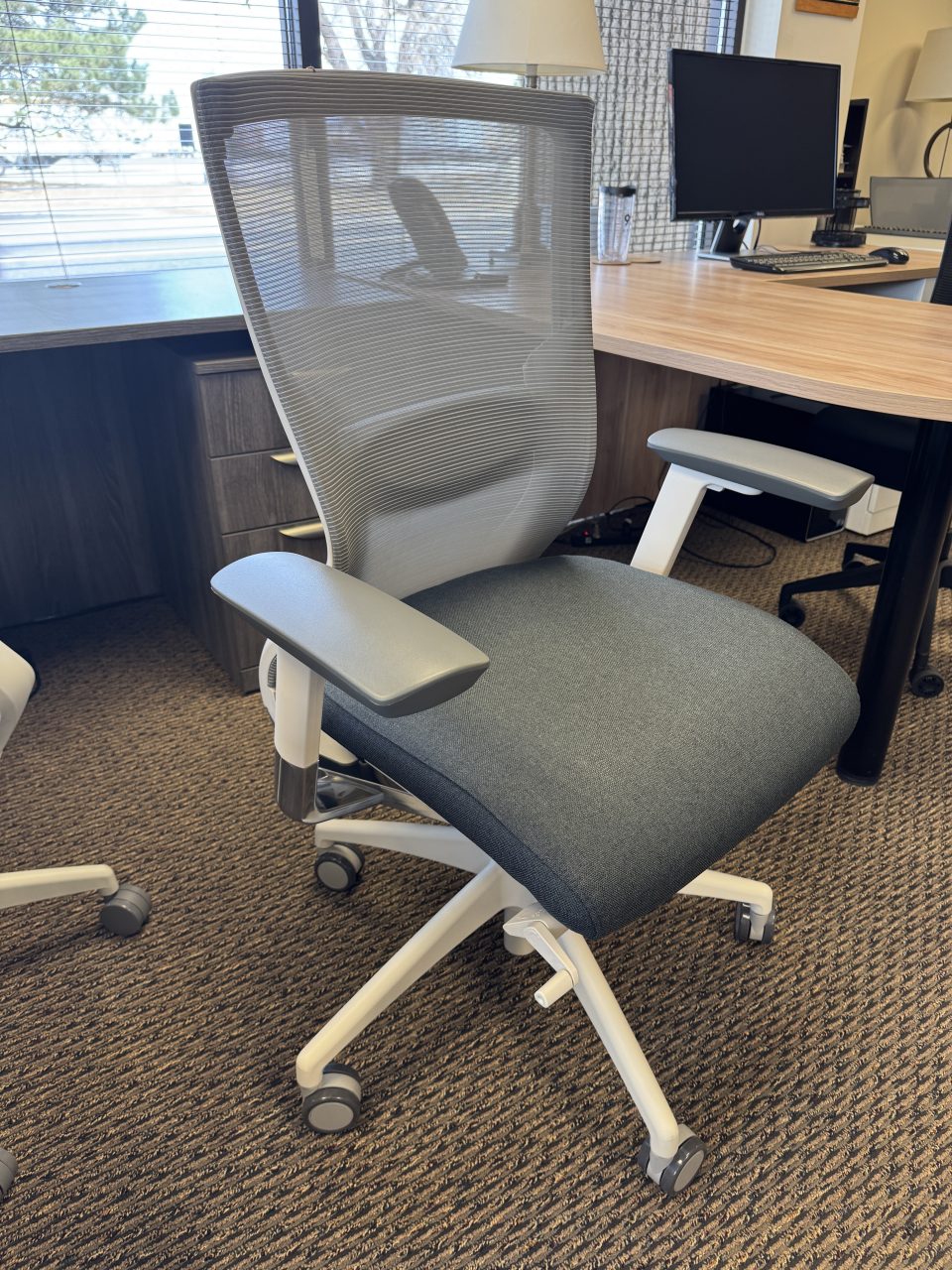 Modern Task Chair – Konfurb Propel Series - Office Furniture EZ Colorado Springs